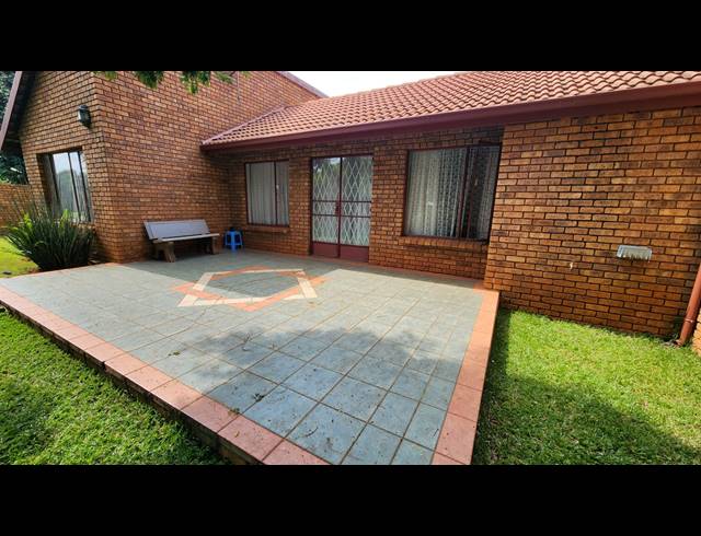 5 BEDROOM HOUSE SOLD IN MONTANA PARK